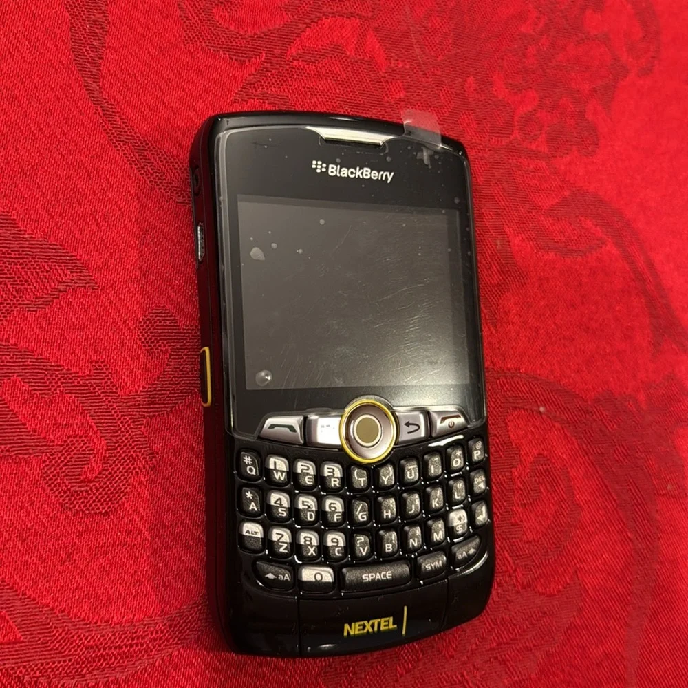 Nextel Blackberry curve 8350i new in box